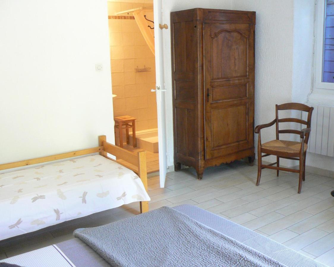 Chambre D'Hotes Lou Couradou 格罗斯皮埃雷斯 外观 照片