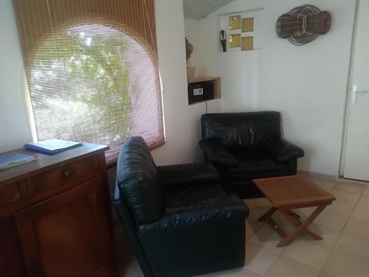 Chambre D'Hotes Lou Couradou 格罗斯皮埃雷斯 外观 照片